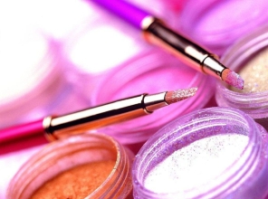 印度到上?；瘖y品原料進(jìn)口報(bào)關(guān)資料代理案例