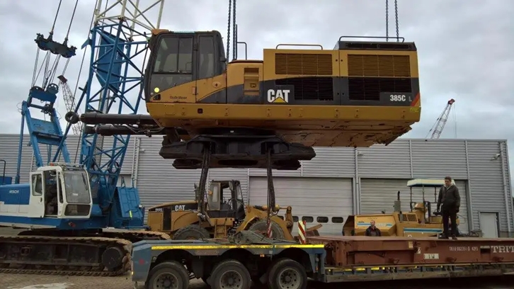 1656931624117881.jpg 進口二手工程機械清關(guān)代理_副本.jpg